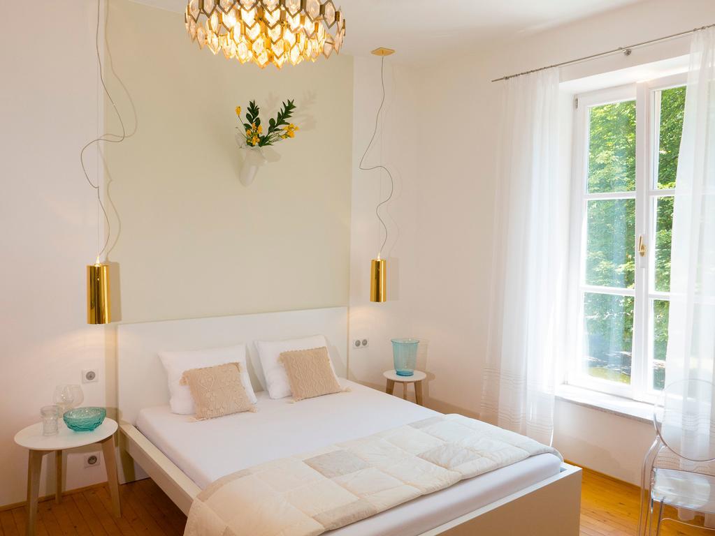 Design Apartments In Park Бърно Екстериор снимка